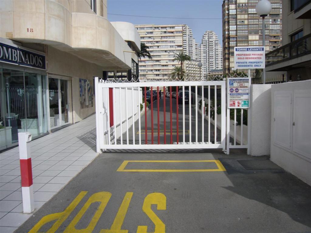 Torre Levante - Fincas Arena Benidorm Exterior photo